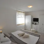 Apartament Lavanda Ruzmarin