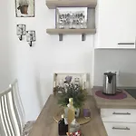 Lavanda Ruzmarin Apartament Nijvice