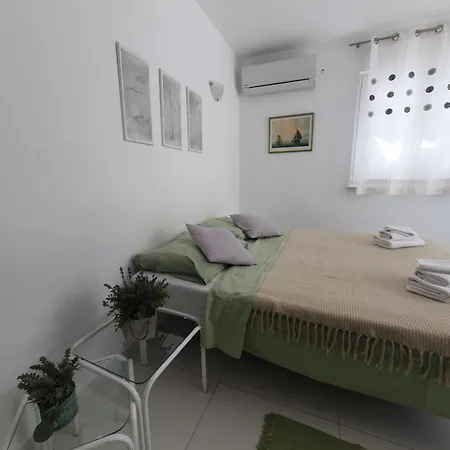 Apartment Lavanda Ruzmarin