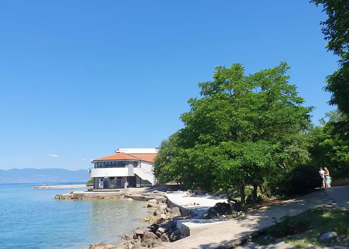 公寓 Lavanda Ruzmarin