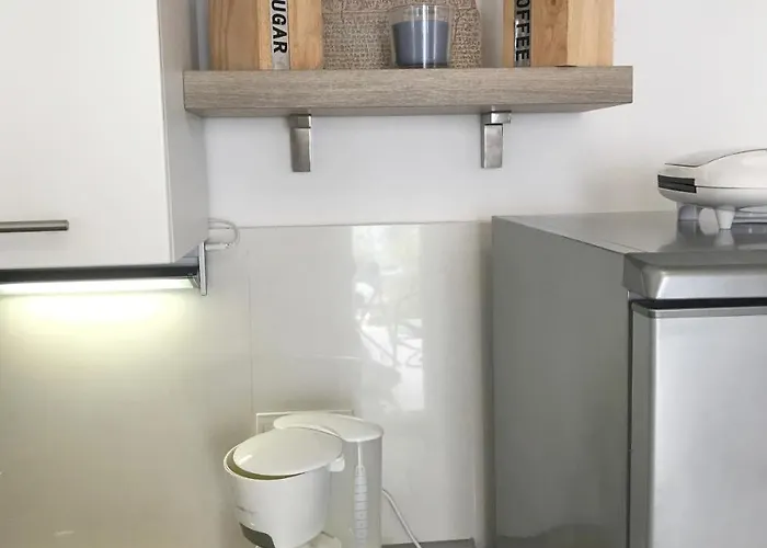 Lavanda Ruzmarin 奈维斯