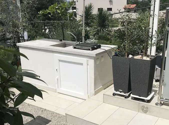 公寓 Lavanda Ruzmarin *